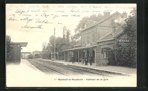 AK Nanteuil le Haudouin, Intérieur de la Gare