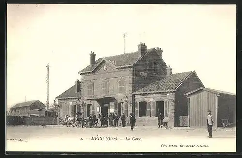 AK Meru, la Gare