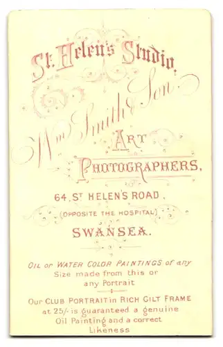 Fotografie W. Smith & Son, Swansea, 64, St. Helens Road, Gutbürgerlicher Herr mit Taschenuhr und Schnauzbart