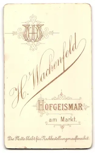 Fotografie H. Wachenfeld, Hofgeismar, Bürgerliche Frau mit Halskette im Portrait