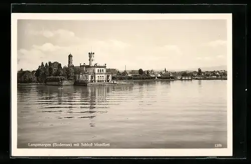 AK Langenargen a. B., Kleines Schloss am Ufer