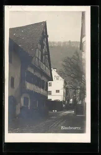 AK Blaubeuren, Strassenpartie mit Fachwerkhaus