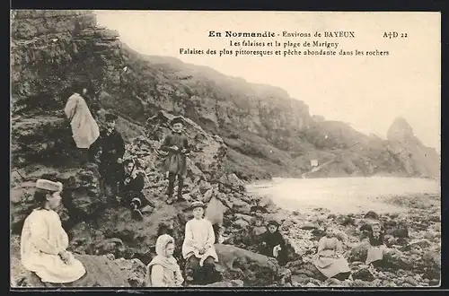AK Marigny, Les falaises et la plage