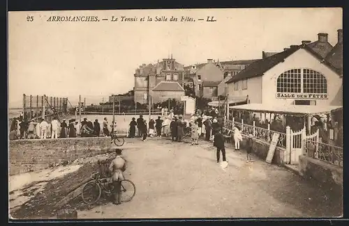 AK Arromanches, Le Tennis et la Salle des Fetes