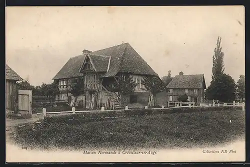 AK Crévecoeur-en-Auge, Maison Normande