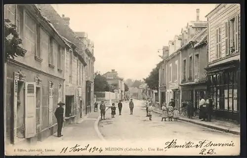 AK Mezidon, Une Rue, Strassenpartie