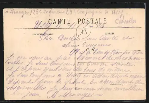 AK Ussy, Ecoles et Mairie