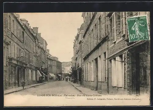 AK Condé-sur-Noireau, Rue du Vieux-Chateau