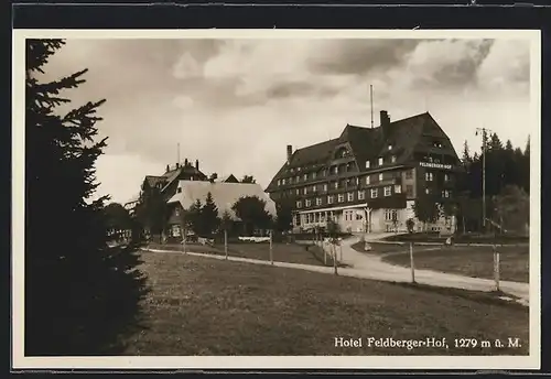 AK Feldberg, Hotel Feldberger-Hof vom Waldrand gesehen
