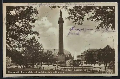 AK Darmstadt, Luisenplatz mit Ludwigssäule u. Brunnen