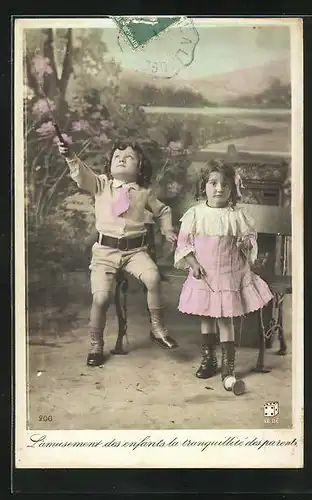 AK L`amusement des enfants..., Kinder spielen mit einem Diabolo