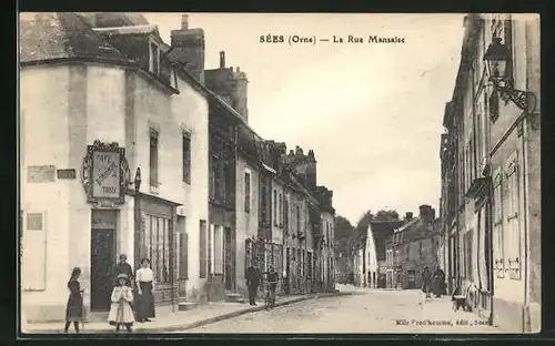 AK Sées, La Rue Mansaise et Cafe Bonhomme