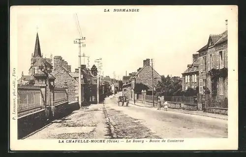 AK La Chapelle-Montligeon, Le Bourg - Route de Couterne