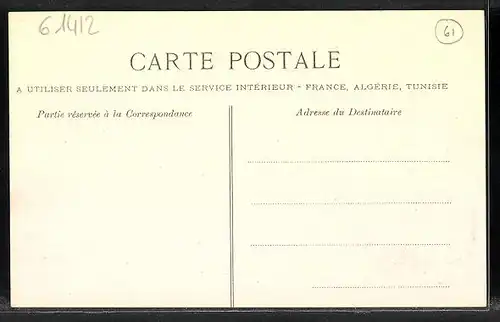 AK Briouze, Un coin de la Place Nationale