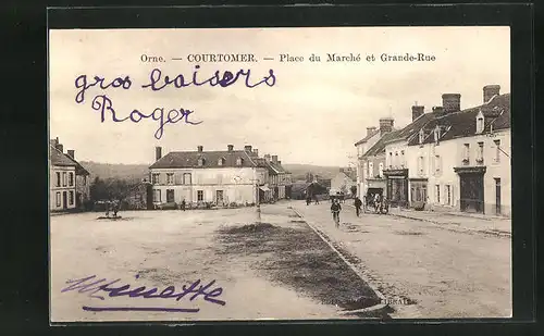 AK Courtomer, Place du Marché et Grande-Rue