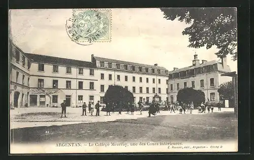 AK Argentan, Le Collège Mézeray, une des Cours intérieures