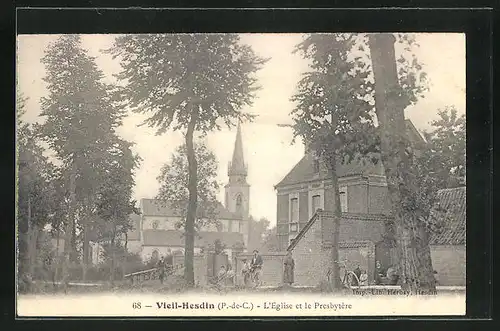 AK Vieil-Hesdin, l'Eglise et le Presbytére