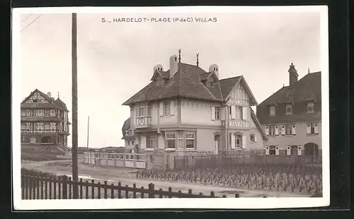 AK Hardelot-Plage, Blick auf drei Villen