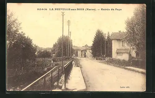 AK La Neuville-aux-Bois, Entree du Pays