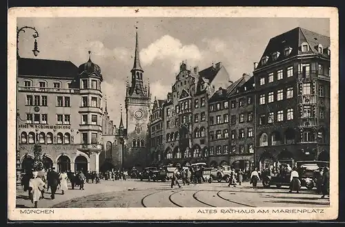 AK München, Altes Rathaus am Marienplatz