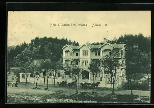 AK Altenau i. H., Hotel-Pension Schützenhaus mit Strasse, Gemüsebeeten und Kutschen