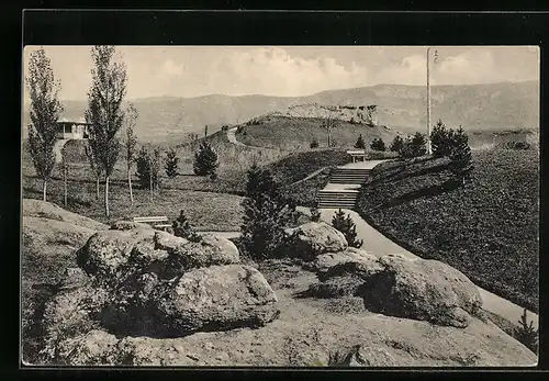 AK Kislowodsk, Parkanlagen mit Felsen und Pavillon