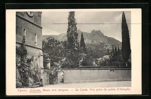 AK Alupka Krim, La Crimee, Vue prise du palais d`Aloupka