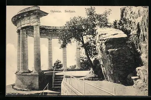 AK Orijandra Krim, kleiner Tempel am Felsen