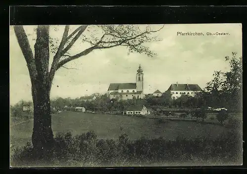 AK Pfarrkirchen, Blick vom Feld zur Kirche