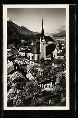 AK Brixlegg in Tirol, Blick auf die Kirche im Ort