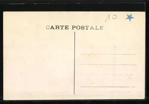 AK Auch, Entree de la rue Victor-Hugo