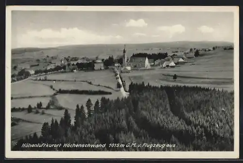 AK Höchenschwand, Ortspartie mit Kirche, Fliegeraufnahme