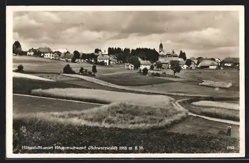 AK Höchenschwand /Schwarzwald, Ortspartie mit Kirche