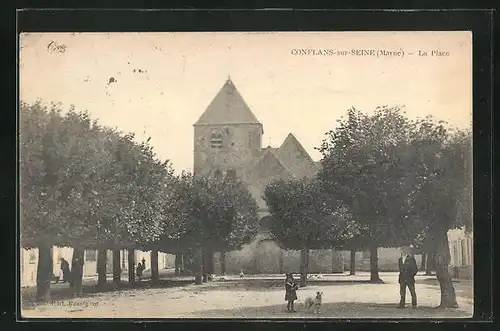 AK Conflans-sur-Seine, la Place