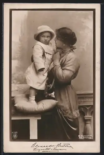 AK Prinzessin August Wilhelm mit dem Sohn