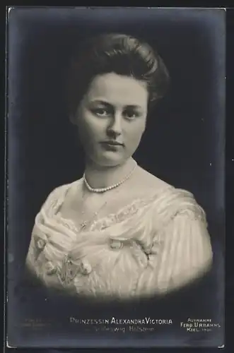 AK bildschönes Portrait der Prinzessin August Wilhelm