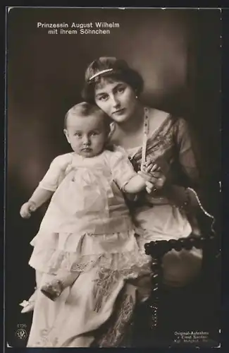 AK Prinzessin August Wilhelm mit Sohn als Baby