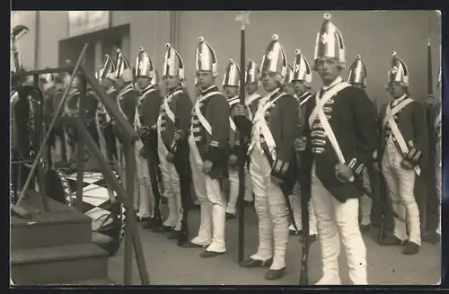 AK Garde in Uniform