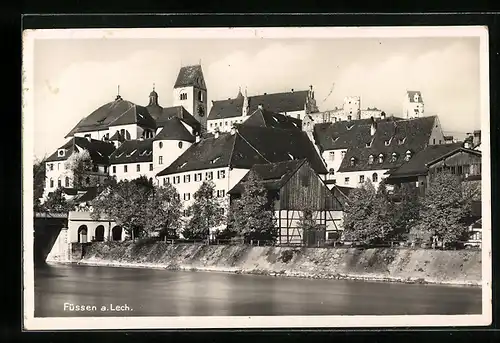 AK Füssen /Lech, Ortsansicht mit Kirche