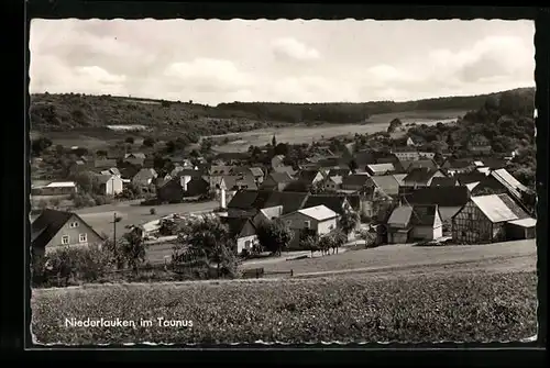 AK Niederlauken / Taunus, Ortsansicht aus der Vogelschau