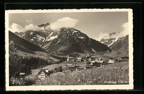 AK Hirschegg, Ortsansicht mit Elfer- und Zwölferkopf