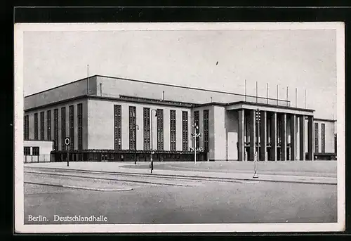 AK Berlin-Charlottenburg, Blick zur Deutschlandhalle