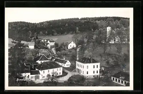 AK Messern, Ortsansicht aus der Vogelschau mit Waldblick