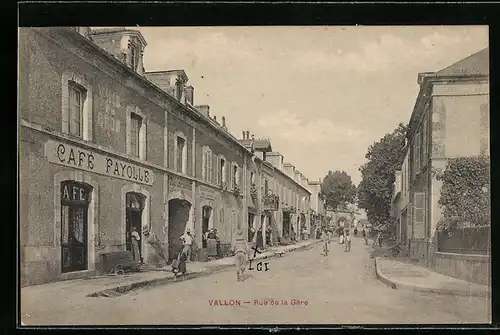 AK Vallon-en-Sully, Rue de la Gare