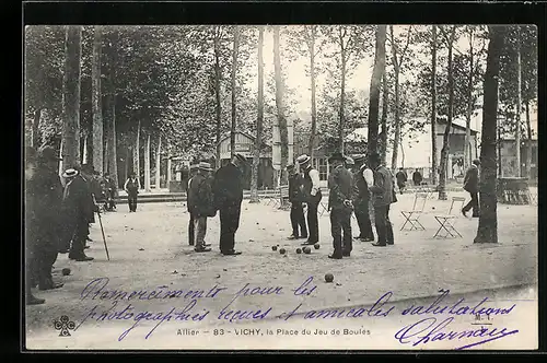 AK Vichy, la Place du Jeu de Boules