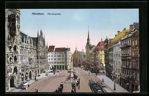 AK München, Marienplatz aus der Vogelschau