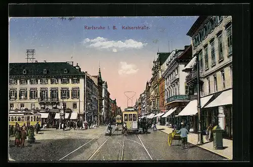 AK Karlsruhe, Kaiserstrasse mit Strassenbahnen