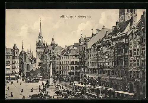 AK München, Strassenbahnen auf dem Marienplatz