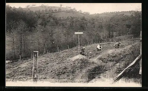 AK Glozel, Le Champ des Fouilles