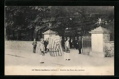 AK Nèris-les-Bains, Entrèe du Parc des Arènes